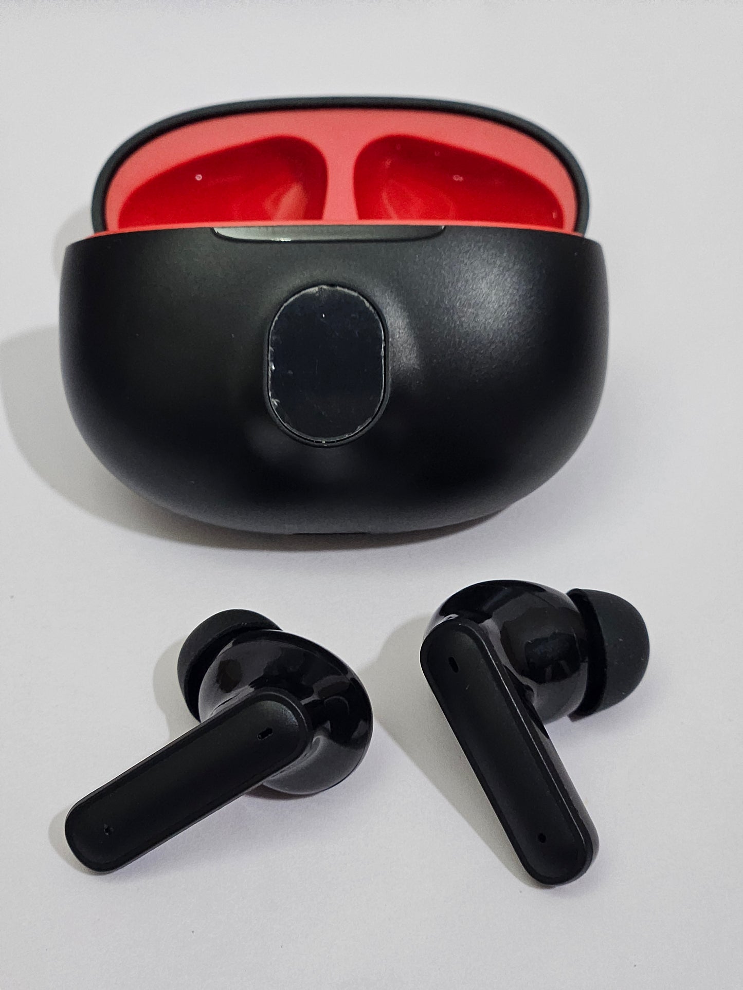 Buds pro with case meter