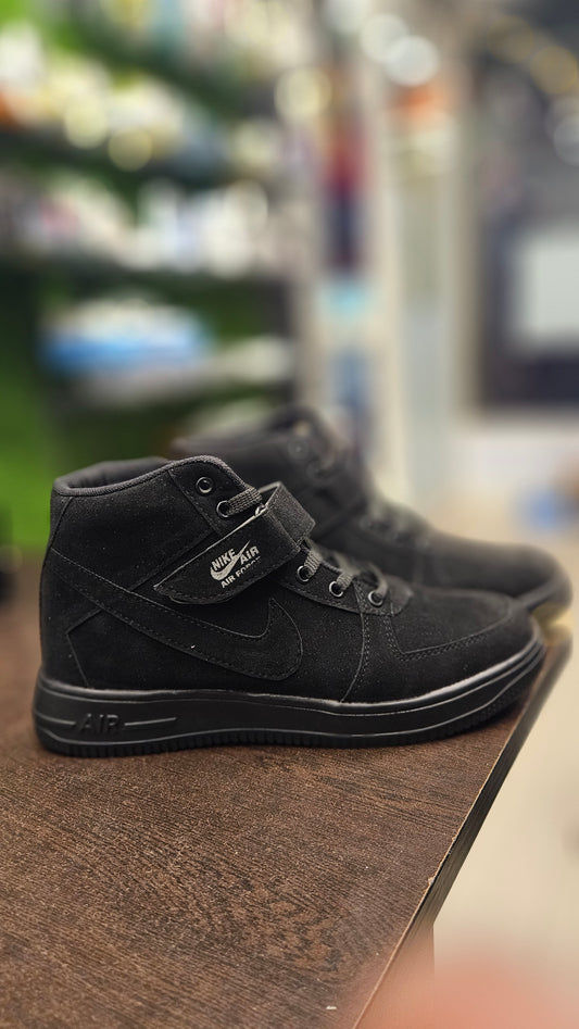 MENS&WOMENS SHOES SM32