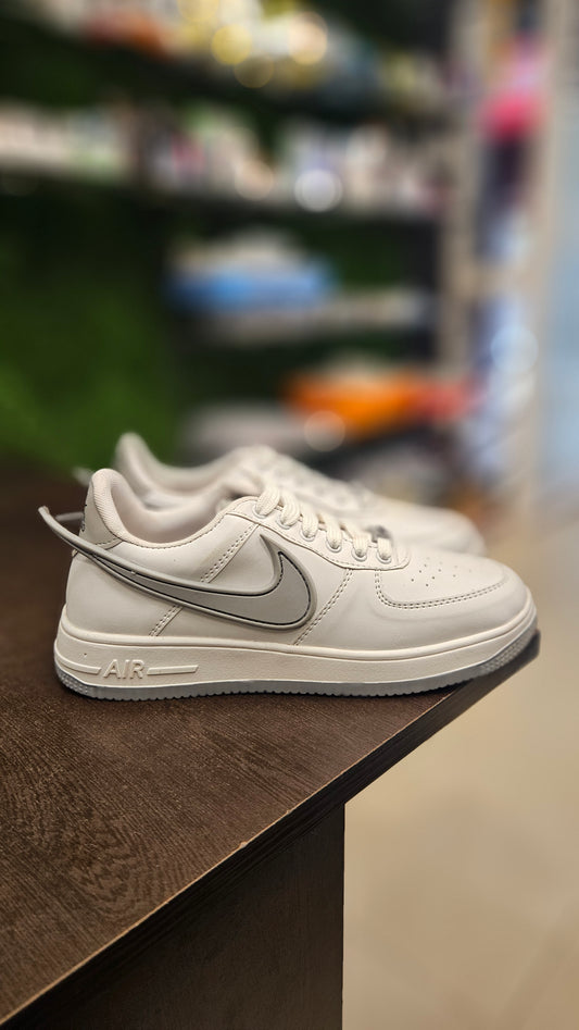 MENS&WOMENS SHOES SM41