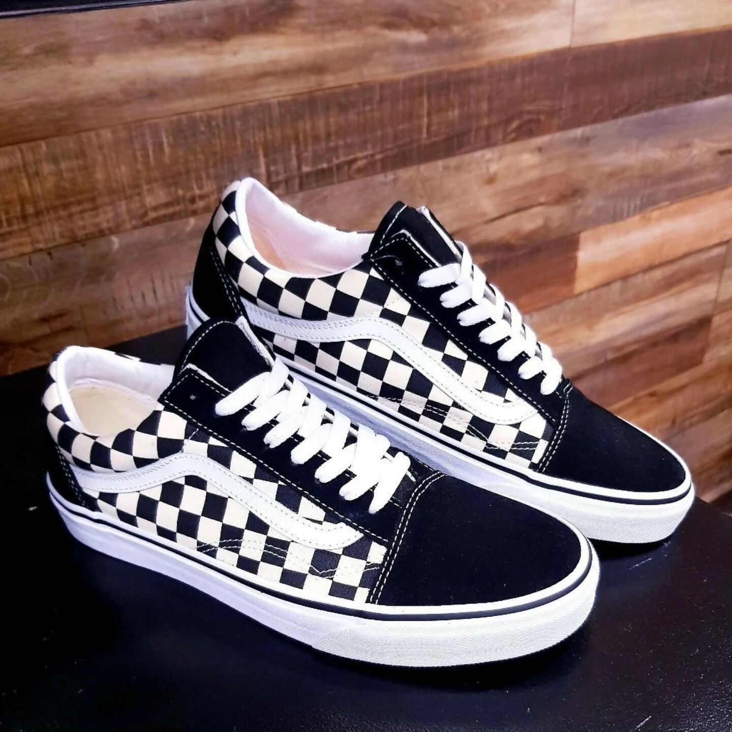 IMPORTED VANS CHECKBORAD SHOES