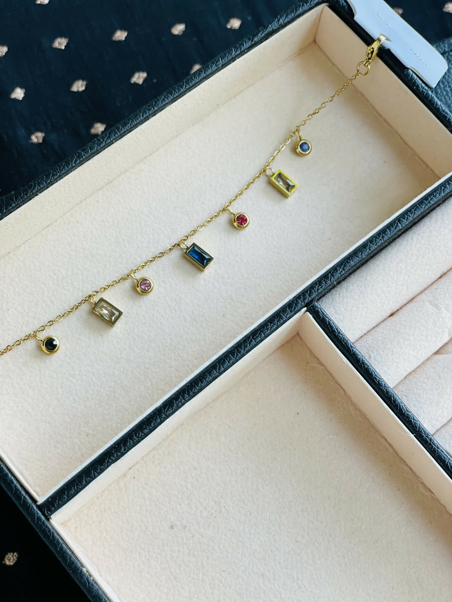 Multi- stone charms bracelet