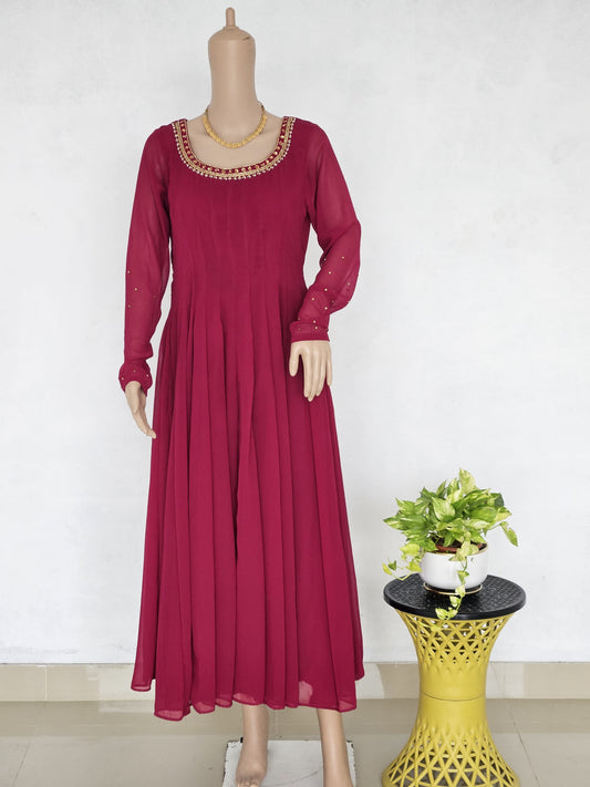 Hand worked panel cut salwar is a stunning blend of tradition