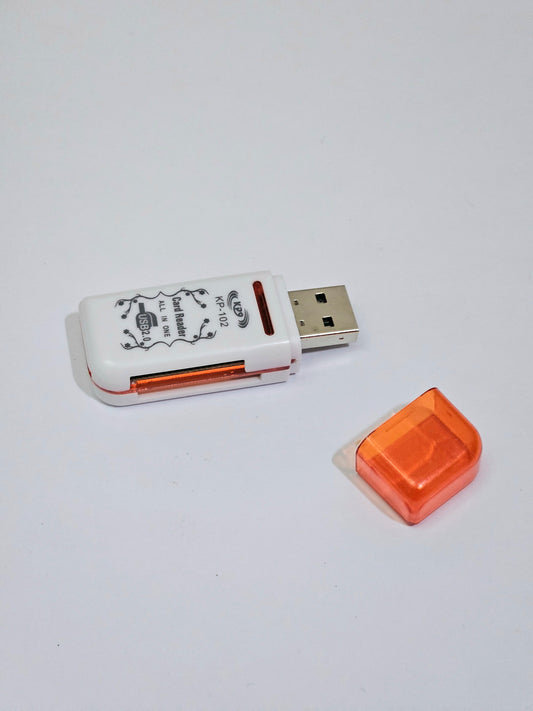 Card Reader USB 2.0 High-speed transmission