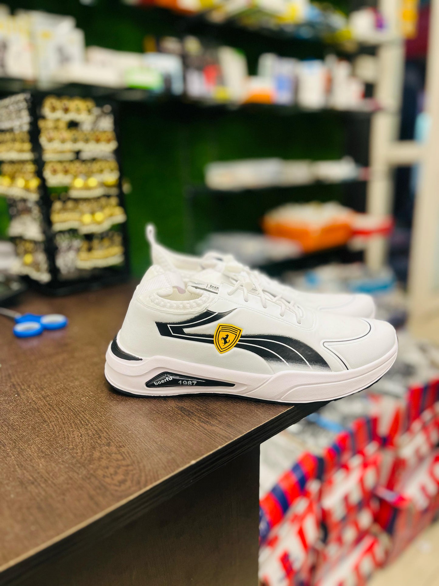 MENS&WOMENS SHOES SM24