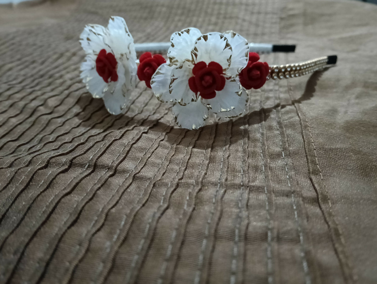 Flower hairband