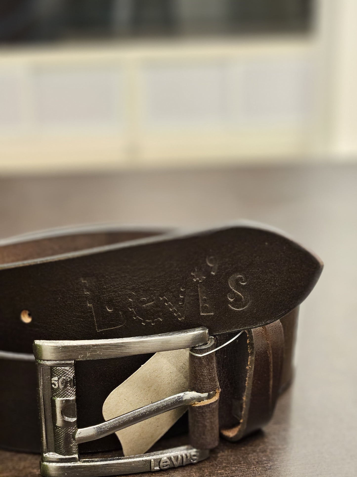 ലെവിയുടെ 9 ബെൽറ്റ്